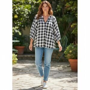 Buffalo Check Print Top Womens size Large Black & White Button Down Puff Sleeves